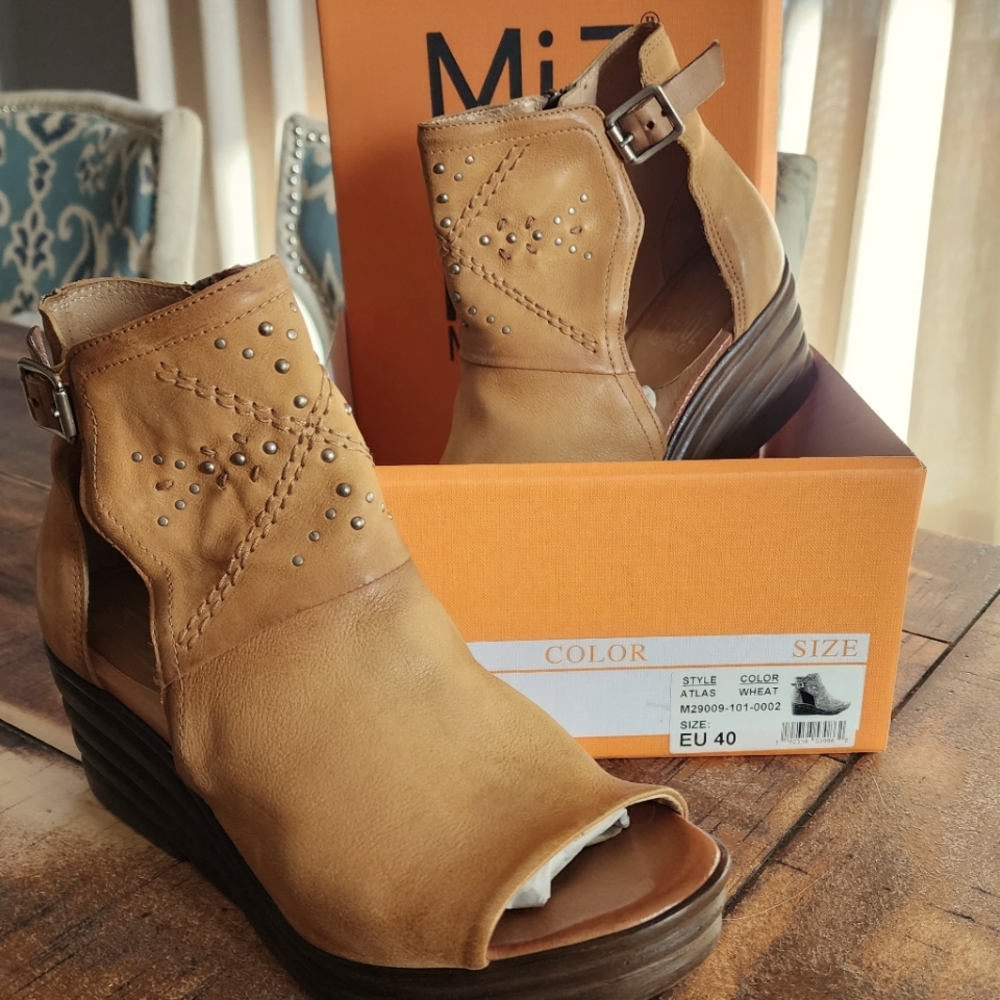 Miz Mooz Leather Platform Wedge supple leather sandle for all day comfort